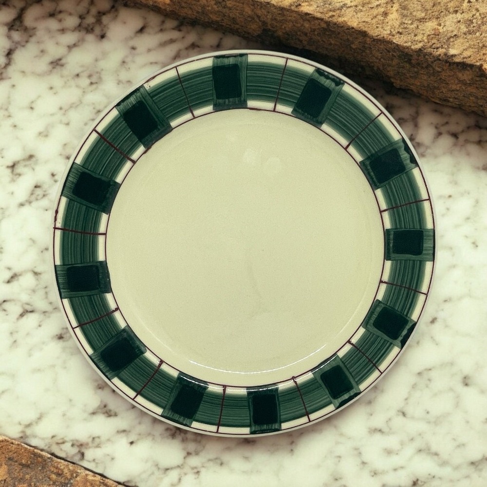 Hartstone USA Buffalo Check Dinner Plate Green Cream Plaid Stoneware 10.25in